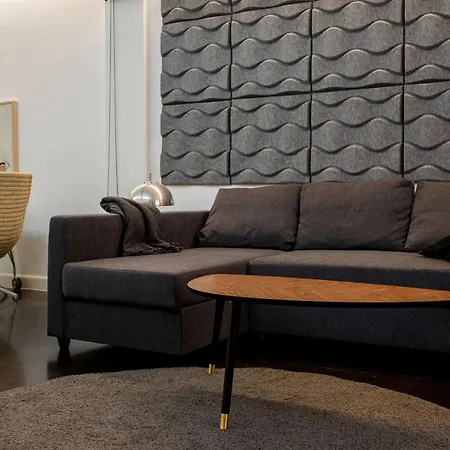Bauhaus By People Daire